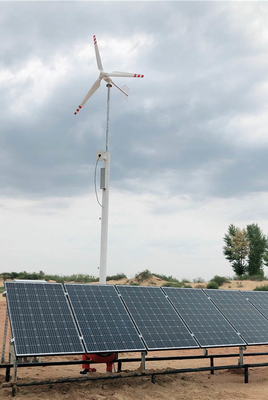 generadores de viento horizontales blancos axiales horizontales de la turbina de viento 5000W 1KW 48V 220V para el uso en el hogar