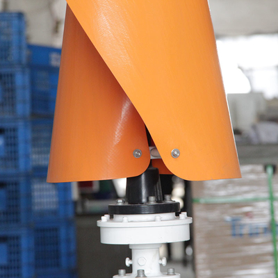 turbina vertical vertical del acceso del diseño 600W 800W de la cuchilla de turbina de viento de 12V 24V AXIS
