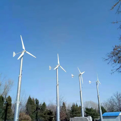 Colores multi horizontales de la turbina de viento de 5KW Hawt AXIS 96V 220V para el uso en el hogar